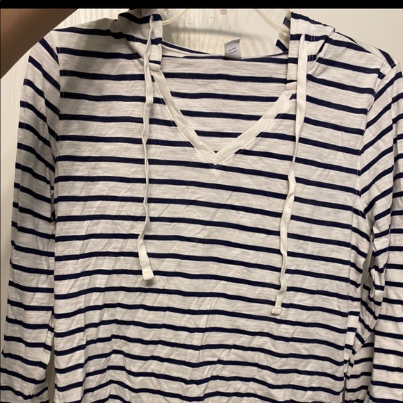 Old navy light hoodie - Picture 1 of 1